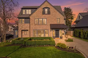 2006 Cambridge Blvd, Columbus, OH 43221 - Photo 2