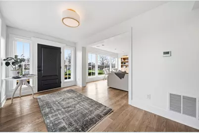 2006 Cambridge Boulevard, Columbus, OH 43221 - Photo 6