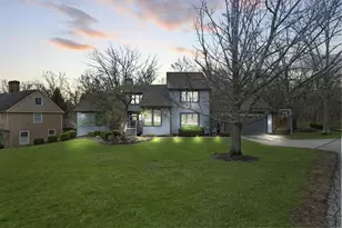 8589 Crail Ct, Dublin, OH 43017 - Photo 2