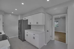 1227 E N Broadway St, Columbus, OH 43224 - Photo 8