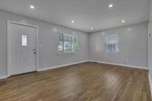 1227 E N Broadway St, Columbus, OH 43224 - Photo 16