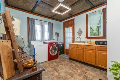 90 S Culver Street, Logan, OH 43138 - Photo 24