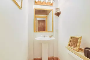 90 S Culver St, Logan, OH 43138 - Photo 22