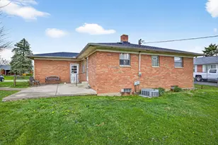 1977 Poplar St, Obetz, OH 43207 - Photo 10