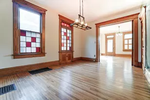 557 S Grant Ave, Columbus, OH 43206 - Photo 18