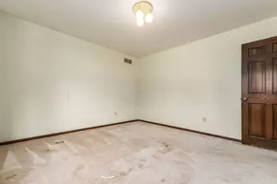 5605 Farms Dr, Columbus, OH 43213 - Photo 22