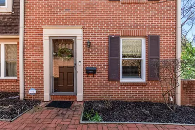 5733 N High Street, Worthington, OH 43085 - Photo 2