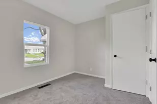 2737 Gibson Dr, Columbus, OH 43207 - Photo 22