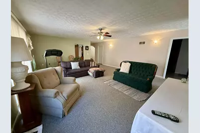 8395 Township Road 390, Corning, OH 43730 - Photo 10