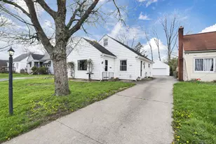 3039 Dresden St, Columbus, OH 43224 - Photo 4