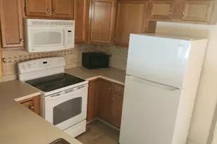 1381 Hillview Cir W, Newark, OH 43055 - Photo 6