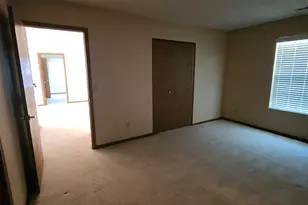 1381 Hillview Cir W, Newark, OH 43055 - Photo 14