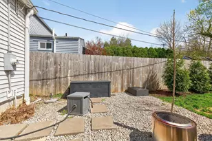 205 W Henderson Rd, Columbus, OH 43214 - Photo 56