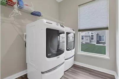 619 Black Hawk Drive, Marysville, OH 43040 - Photo 18