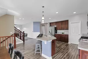 619 Black Hawk Dr, Marysville, OH 43040 - Photo 8