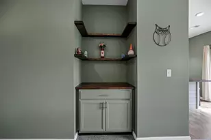 414 Quincy Cir, London, OH 43140 - Photo 16