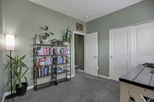 414 Quincy Cir, London, OH 43140 - Photo 18