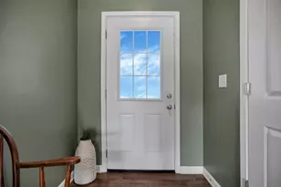 414 Quincy Cir, London, OH 43140 - Photo 4