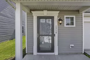 1519 Lewes Castle Dr, Grove City, OH 43123 - Photo 6