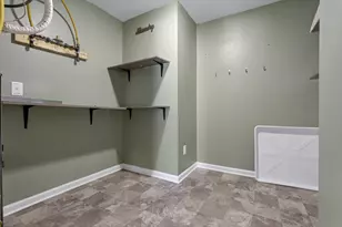 1519 Lewes Castle Dr, Grove City, OH 43123 - Photo 36