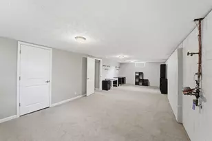 4687 Larkhall Ln, Columbus, OH 43229 - Photo 20