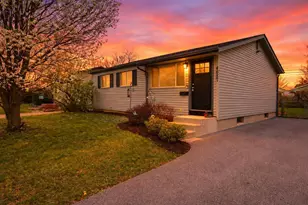 4687 Larkhall Ln, Columbus, OH 43229 - Photo 2