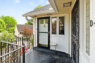 1631 Roxbury Rd, Columbus, OH 43212 - Photo 2