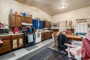 119 E Main St, Centerburg, OH 43011 - Photo 22