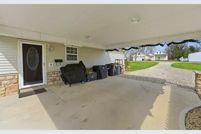 403 S Walnut Street, Baltimore, OH 43105 - Photo 4