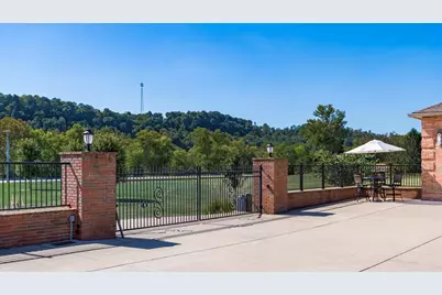 3000 S River Road, Zanesville, OH 43701 - Photo 90