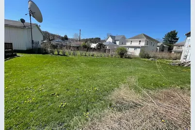 234 N Bridge Street, Newcomerstown, OH 43832 - Photo 6