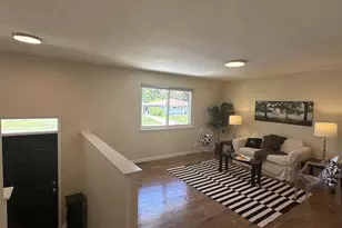 1645 Liscomb Rd, Columbus, OH 43207 - Photo 4