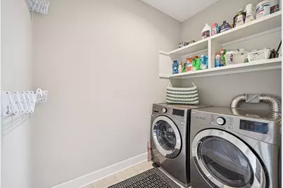 304 Cornelius Street, Columbus, OH 43215 - Photo 18