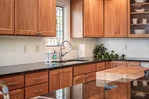 2484 Danvers Ct, Columbus, OH 43220 - Photo 34