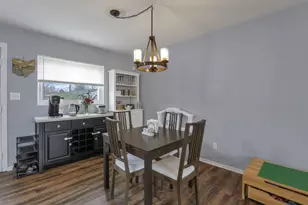 5667 Roche Dr, Columbus, OH 43229 - Photo 10