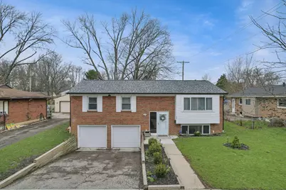 5667 Roche Drive, Columbus, OH 43229 - Photo 2