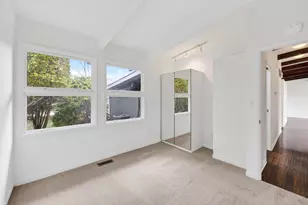 2459 Edgevale Rd, Columbus, OH 43221 - Photo 18