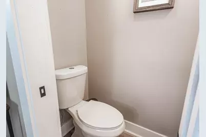 915 Kelton Avenue, Columbus, OH 43206 - Photo 32