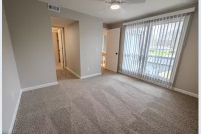 5437 Worthington Forest Place E, Columbus, OH 43229 - Photo 22