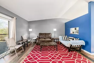 2152 Camelback Dr, Columbus, OH 43228 - Photo 6