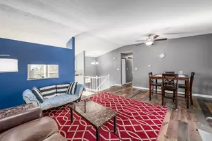 2152 Camelback Dr, Columbus, OH 43228 - Photo 8