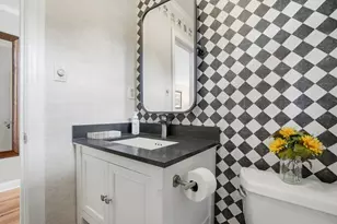 1225 Windham Rd, Columbus, OH 43220 - Photo 28