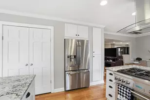 1225 Windham Rd, Columbus, OH 43220 - Photo 16