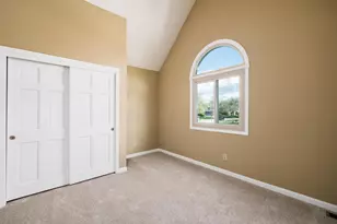 327 Whetstone Dr W, Powell, OH 43065 - Photo 18