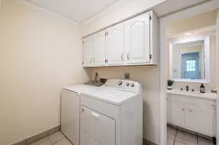 327 Whetstone Dr W, Powell, OH 43065 - Photo 12