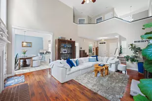 4949 Heath Gate Dr, New Albany, OH 43054 - Photo 2