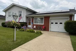 953 Marla Ave, Logan, OH 43138 - Photo 2