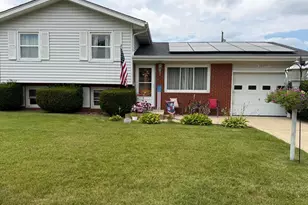 953 Marla Ave, Logan, OH 43138 - Photo 1