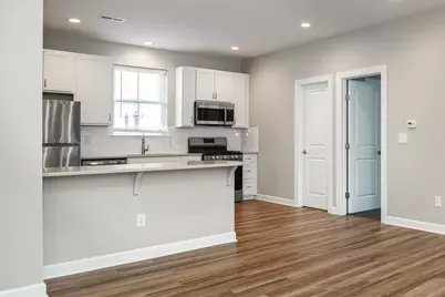 1605 Elmwood Avenue, Columbus, OH 43212 - Photo 2