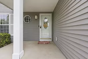 6437 Hemmingford Dr, Canal Winchester, OH 43110 - Photo 4